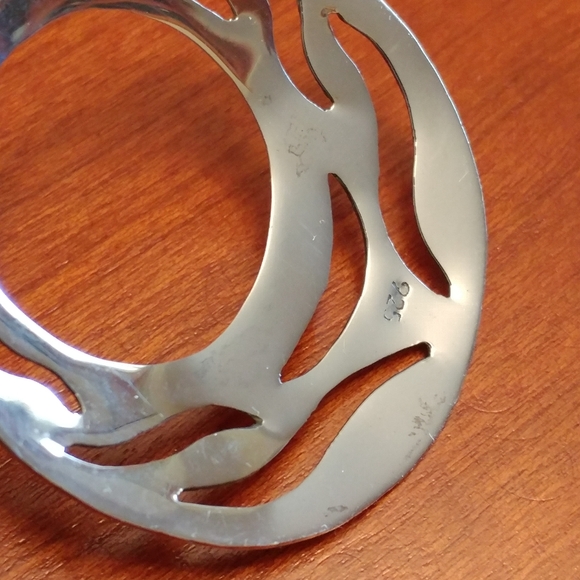 2/$20 925 Sterling Silver Round Handcut earrings - Picture 4 of 5